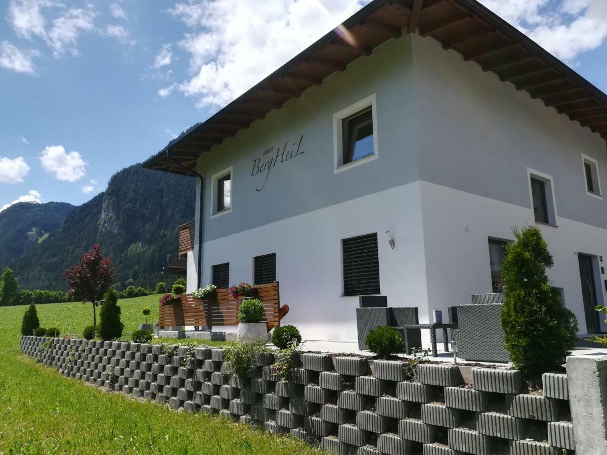Bergheil Apartments Schwendau Exterior photo